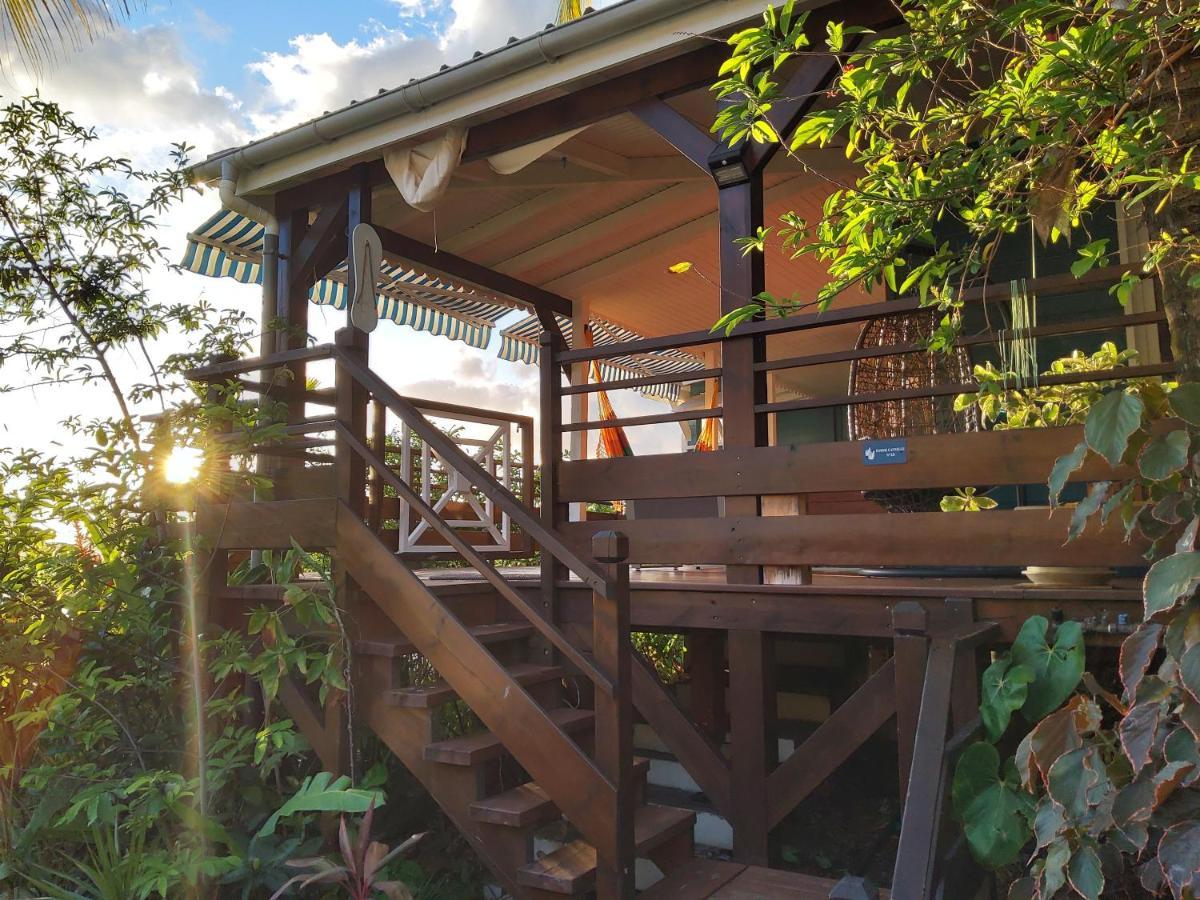 Les Gîtes Du Domaine De Petite-Anse Bouillante Extérieur photo