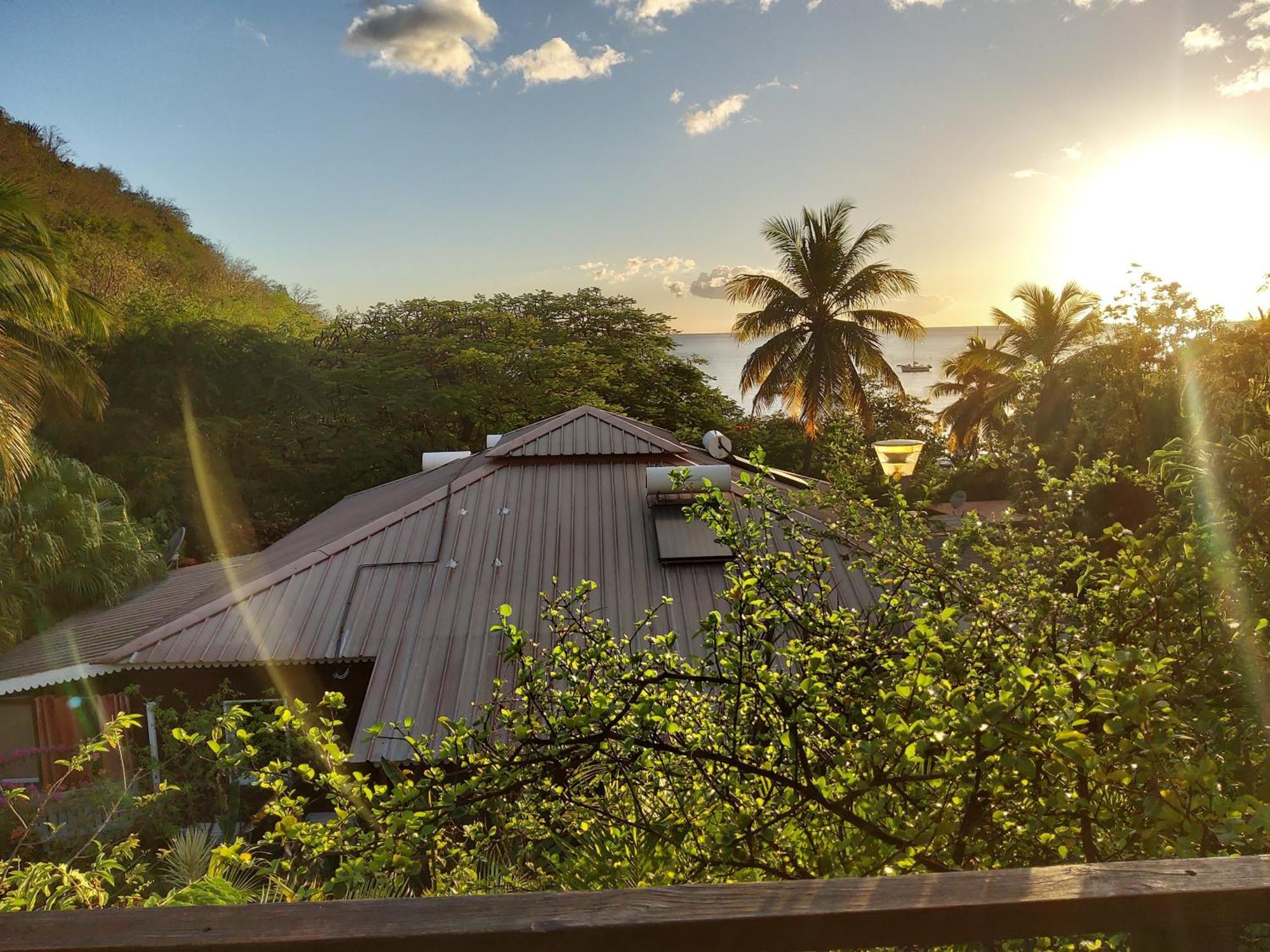 Les Gîtes Du Domaine De Petite-Anse Bouillante Chambre photo
