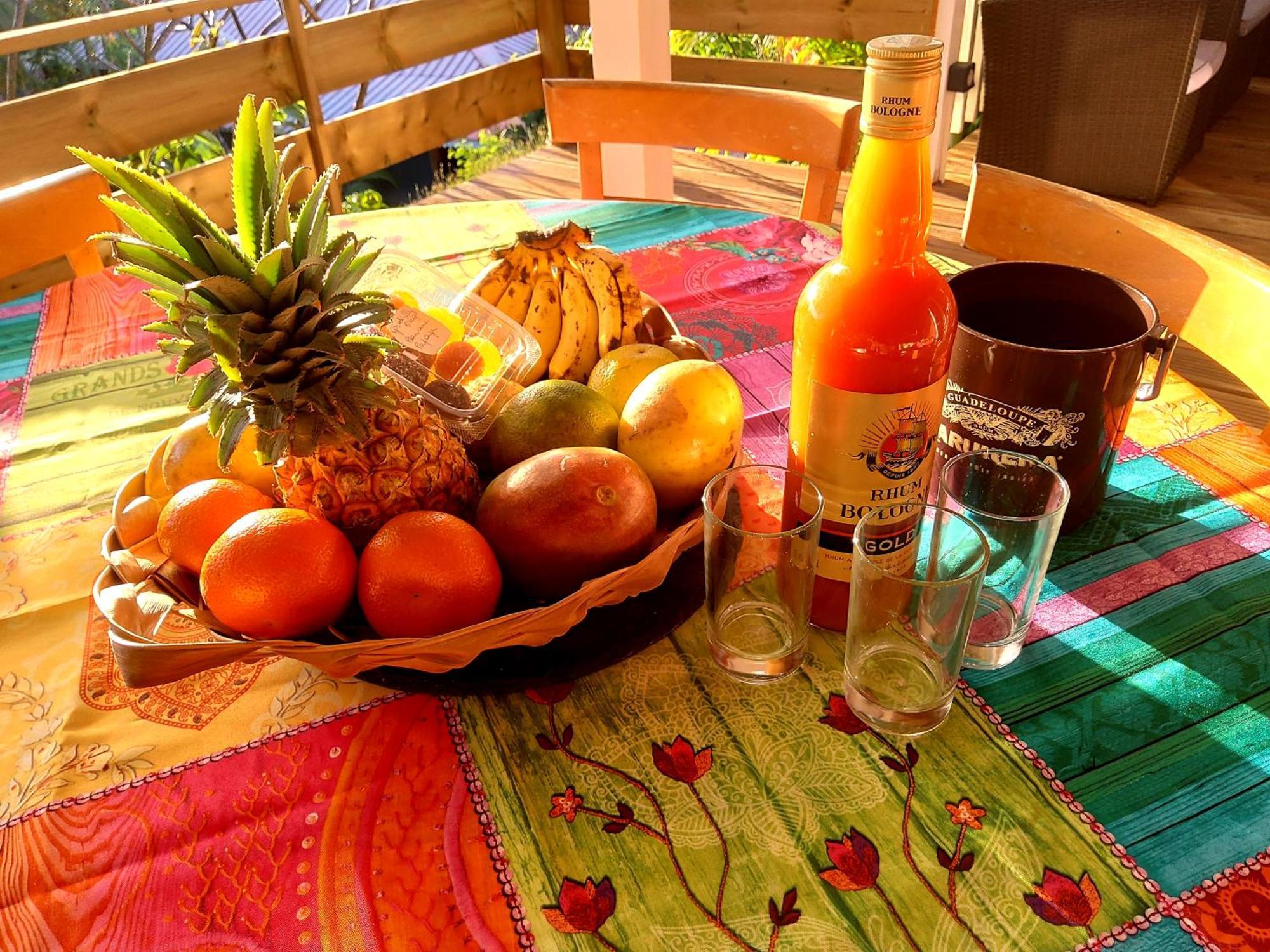 Les Gîtes Du Domaine De Petite-Anse Bouillante Chambre photo
